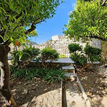 Frühstückspension Il Giardino Dei Limoni